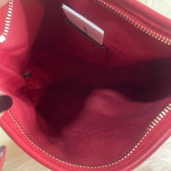 Coach NWOT F73187 Signature Nylon Zip File Crossbody Shoulder Handbag True Red - Picture 4 of 6